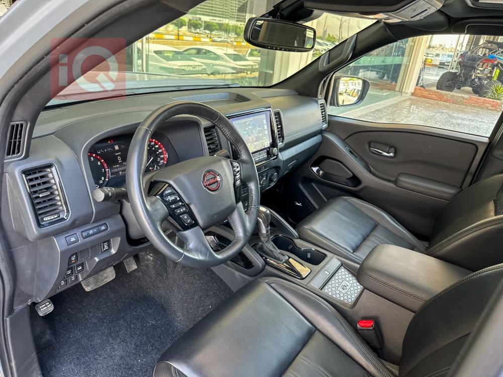 Nissan Frontier